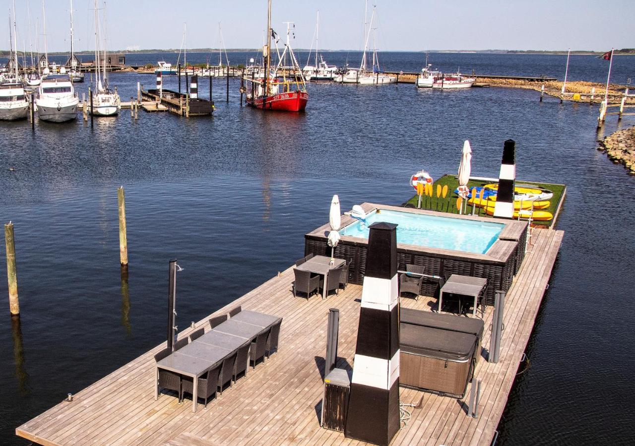 Hotel Strandtangen Skive Extérieur photo